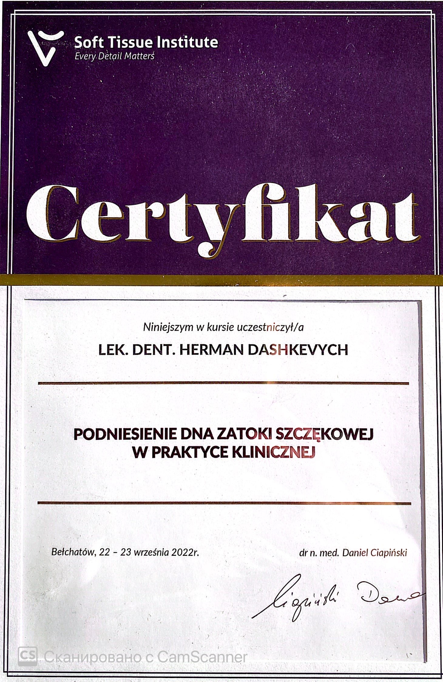 Immediate Implantation & Healing Screw (Szczutkowski) Immediate implant placement and customized healing screw